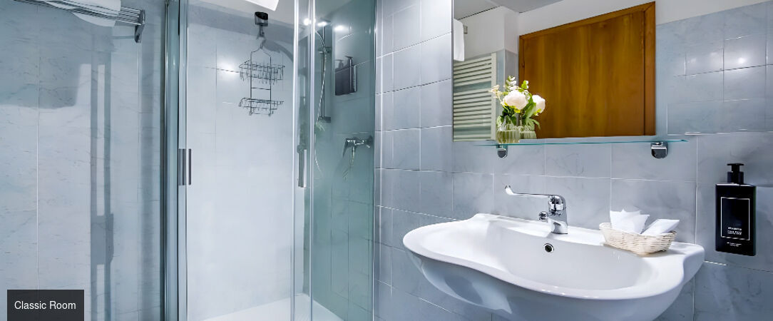 AHG Golf Hotel Porta Del Sole ★★★★ - Une adresse paisible sur les hauteurs du lac de Garde, entre oliviers, collines et reflets changeants. - Milan, Italie