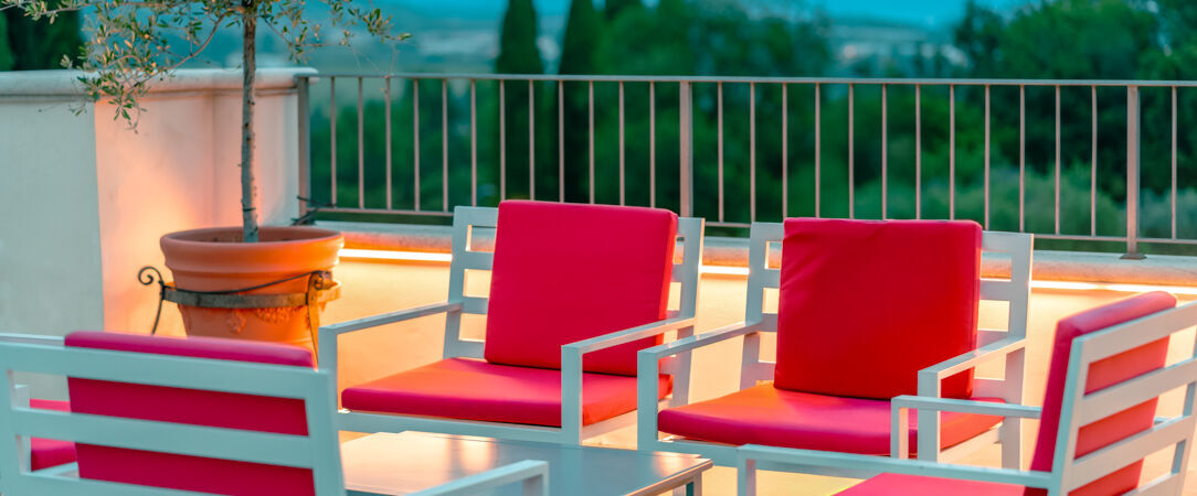 AHG Golf Hotel Porta Del Sole ★★★★ - Une adresse paisible sur les hauteurs du lac de Garde, entre oliviers, collines et reflets changeants. - Milan, Italie