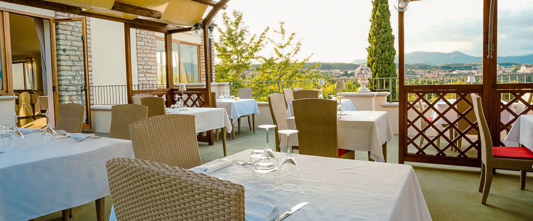 AHG Golf Hotel Porta Del Sole ★★★★ - Une adresse paisible sur les hauteurs du lac de Garde, entre oliviers, collines et reflets changeants. - Milan, Italie