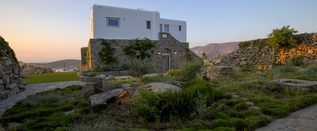 Ortygia Suites Mykonos - Une adresse intimiste à Mykonos, entre minimalisme cycladique et douceur égéenne. - Mykonos, Grèce