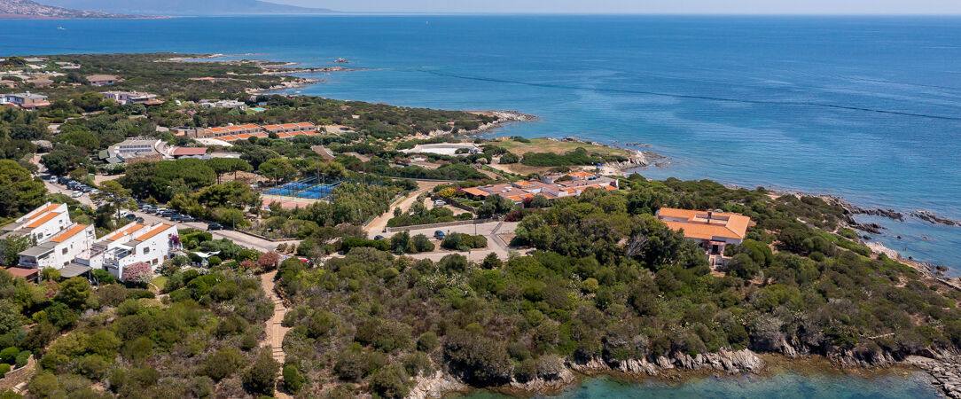 Cala Lupo Resort ★★★★ - Une adresse sous le soleil de Sardaigne tournée vers la mer, entre criques sauvages et horizon infini. - Sardinia, Italy