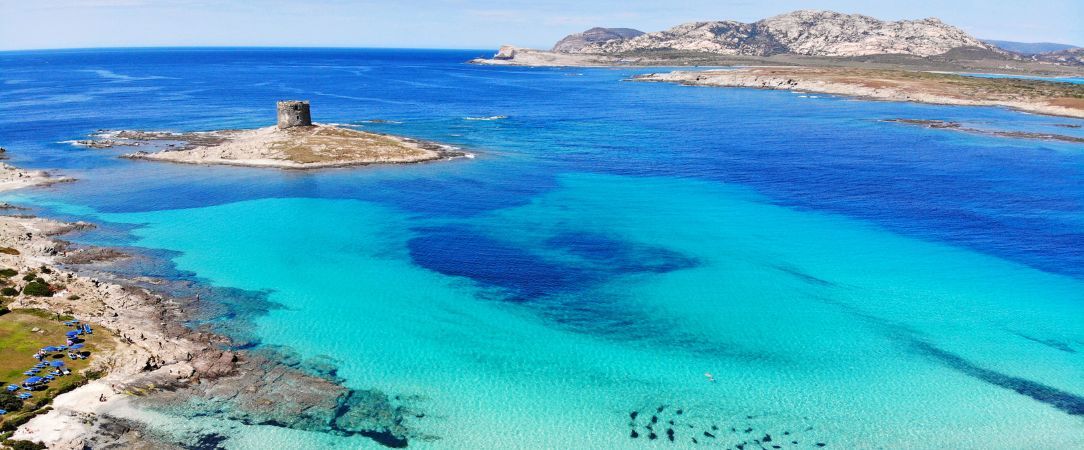 Cala Lupo Resort ★★★★ - Une adresse sous le soleil de Sardaigne tournée vers la mer, entre criques sauvages et horizon infini. - Sardinia, Italy