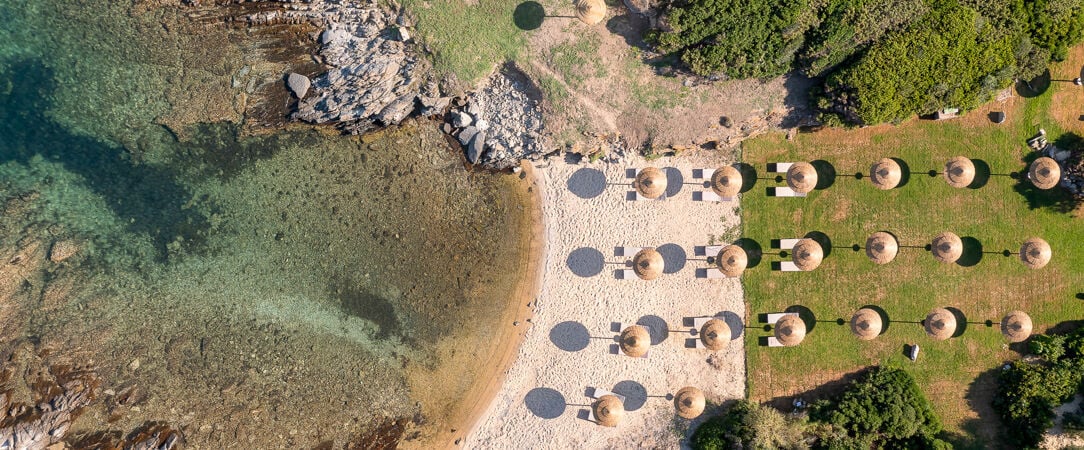 Cala Lupo Resort ★★★★ - Une adresse sous le soleil de Sardaigne tournée vers la mer, entre criques sauvages et horizon infini. - Sardaigne, Italie