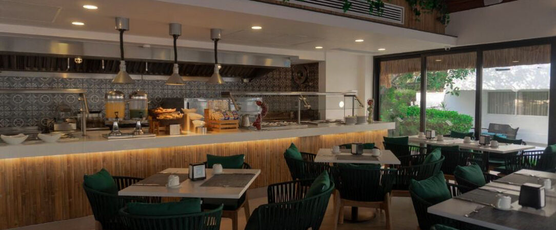 Cancun Bay All Inclusive Hotel ★★★★ - Séjour familial en formule All Inclusive les pieds dans l’eau turquoise de Cancún, entre détente et plaisir. - Cancún, Mexico