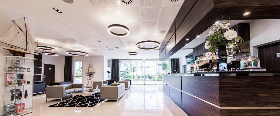 Westotel Tours – Val de Loire ★★★★ - Une escale contemporaine aux portes de Tours, idéale pour explorer les trésors du Val de Loire. - Tours, France