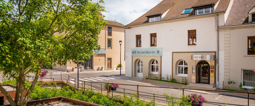Maison Doucet ★★★★★ - Relais & Château - Escapade de prestige en Bourgogne au cœur du terroir passion charollais. - Bourgogne, France
