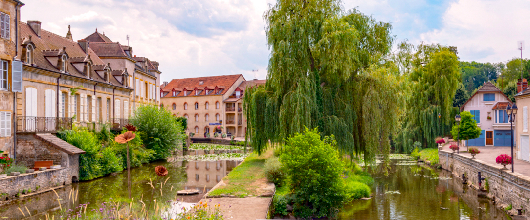 Maison Doucet ★★★★★ - Relais & Châteaux - Escapade de prestige en Bourgogne au cœur du terroir passion charollais. - Bourgogne, France