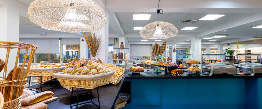 Kaliopé Hôtel & Résidences ★★★★ - Une résidence de bord de mer au Lavandou, entre plage de sable fin, piscine lagon et douceur provençale - Le Lavandou, France