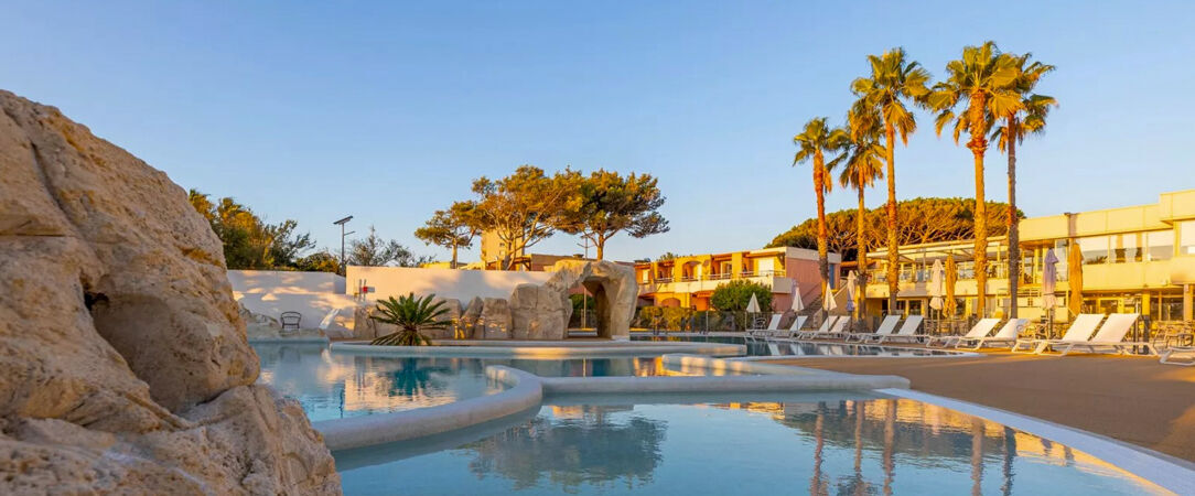 Kaliopé Hôtel & Résidences ★★★★ - Une résidence de bord de mer au Lavandou, entre plage de sable fin, piscine lagon et douceur provençale - Le Lavandou, France