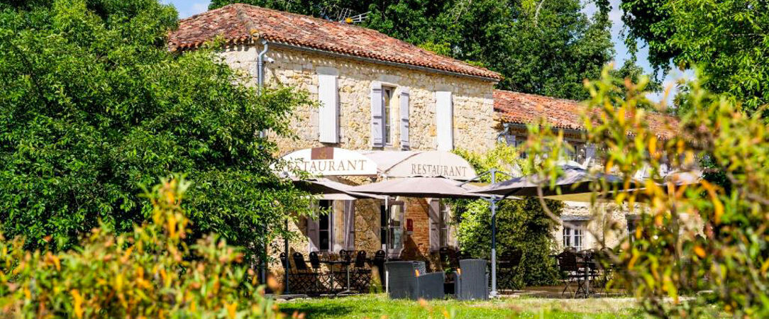 Logis L'Auberge de Larressingle - Une escale de charme en Gascogne, au cœur de la plus petite cité fortifiée de France. - Occitanie, France