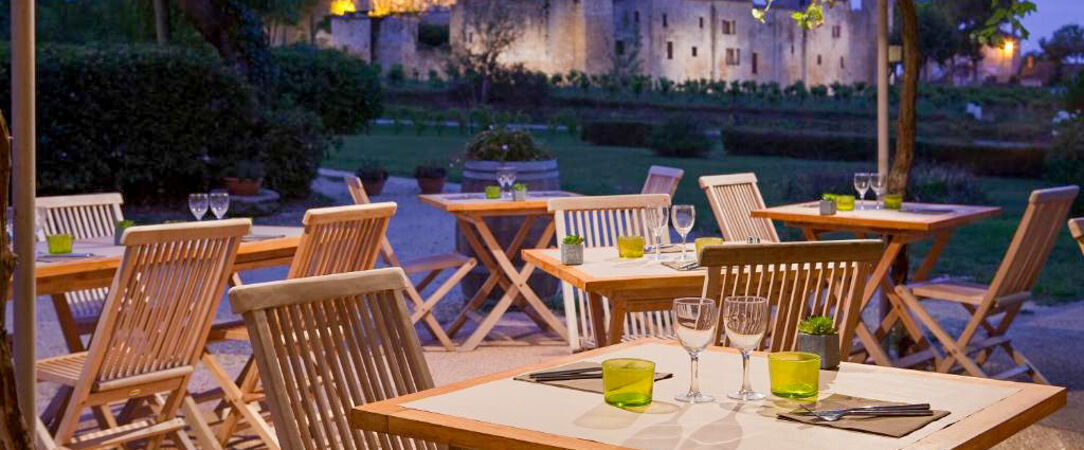 Logis L'Auberge de Larressingle - Une escale de charme en Gascogne, au cœur de la plus petite cité fortifiée de France. - Occitanie, France