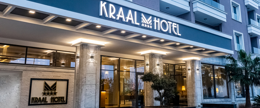 Kraal Hotel ★★★★ - Séjour balnéaire en Albanie, entre confort et design sur la Riviera Ionienne - Vlora, Albania