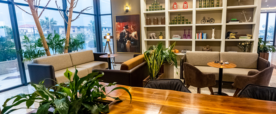 Kraal Hotel ★★★★ - Séjour balnéaire en Albanie, entre confort et design sur la Riviera Ionienne - Vlora, Albania