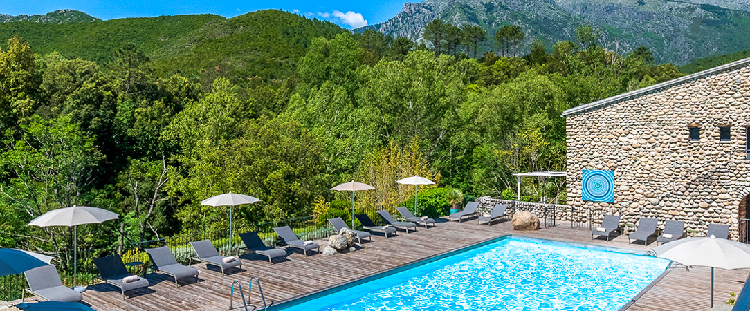Hôtel E Caselle ★★★★ - Un hôtel de famille ancré dans la Corse profonde, entre plages de rivière, nature intacte et art contemporain. - Corse, France
