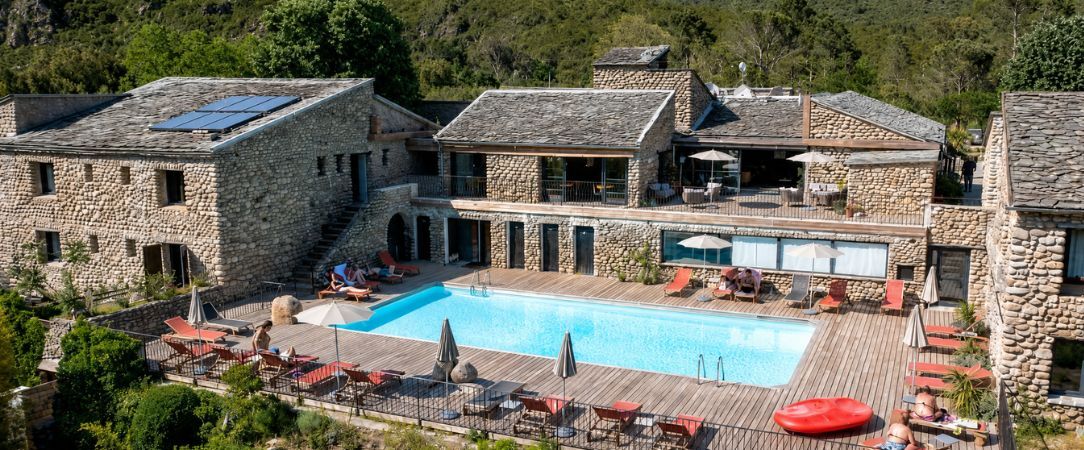 Hôtel E Caselle ★★★★ - Un hôtel de famille ancré dans la Corse profonde, entre plages de rivière, nature intacte et art contemporain. - Corse, France