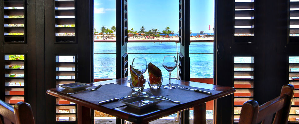  - Douceurs créoles les pieds dans l’eau aux Antilles. - Guadeloupe, France