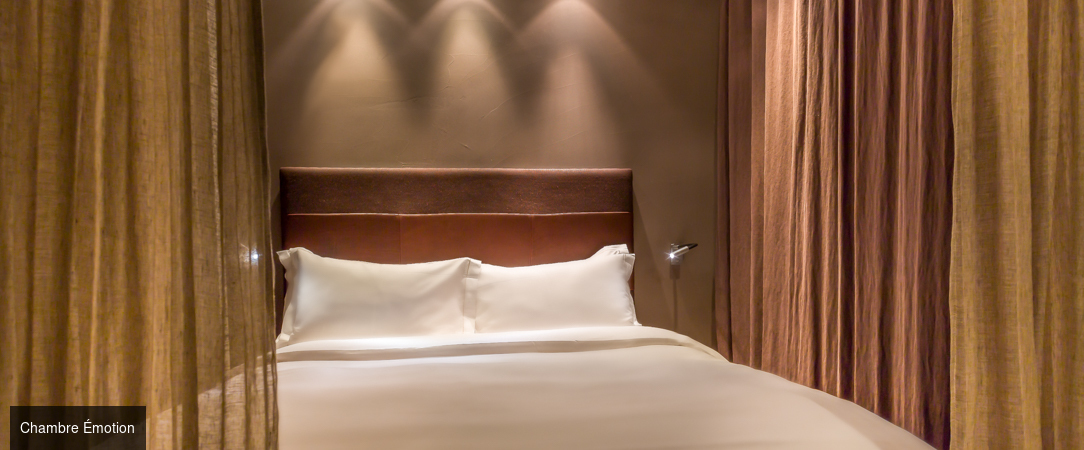 Hidden Hotel ★★★★ - Trésor caché, cocooning exquis, expérience rare à proimité de l’Arc de Triomphe. - Paris, France