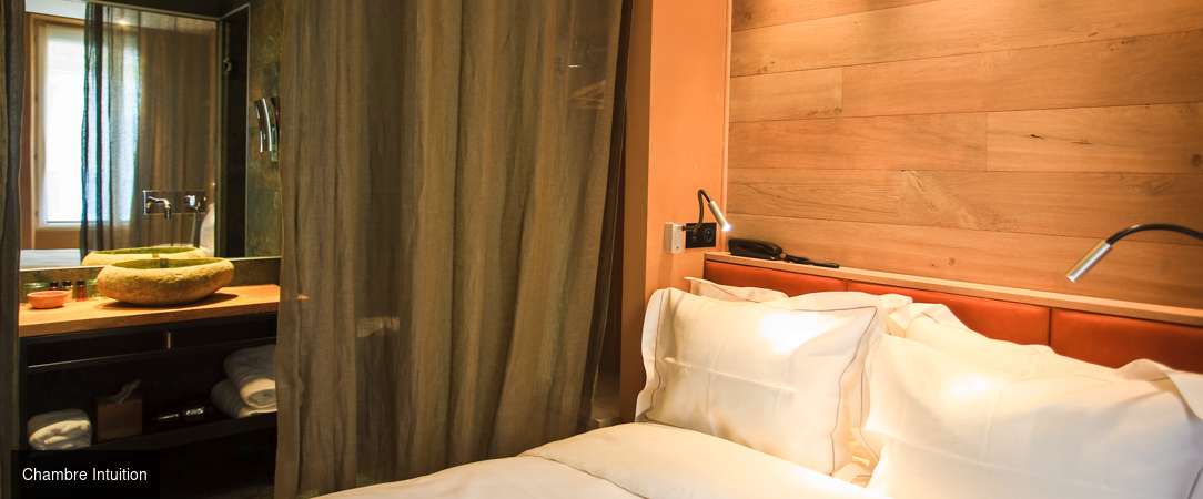 Hidden Hotel ★★★★ - Trésor caché, cocooning exquis, expérience rare à proimité de l’Arc de Triomphe. - Paris, France