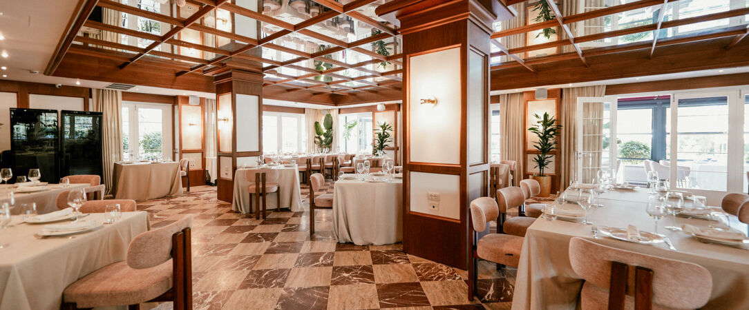 Flower Hotels & Resorts ★★★★ - Un resort contemporain en bord de mer sur la Riviera albanaise. - Région de Tirana, Albanie