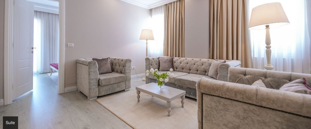 Flower Hotels & Resorts ★★★★ - Un resort contemporain en bord de mer sur la Riviera albanaise. - Golem, Albanie