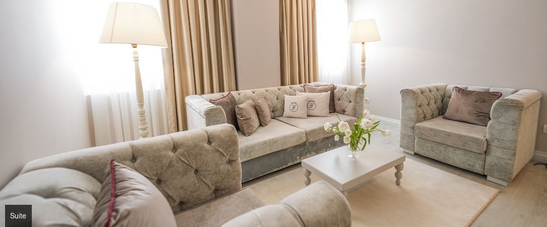 Flower Hotels & Resorts ★★★★ - Un resort contemporain en bord de mer sur la Riviera albanaise. - Golem, Albanie