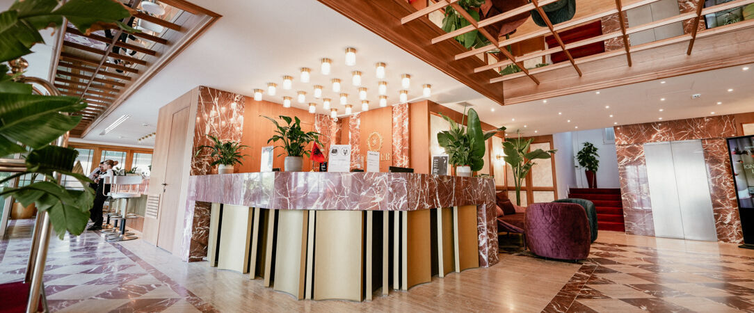 Flower Hotels & Resorts ★★★★ - Un resort contemporain en bord de mer sur la Riviera albanaise. - Golem, Albanie