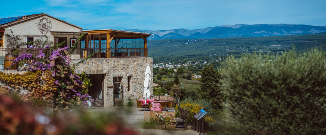 Domaine de la Font des Pères - Chambres avec vue sur les vignes dans le sud de la France. - Var, France