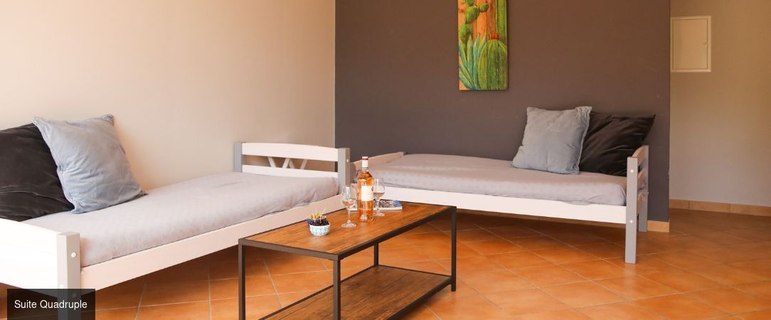 Domaine de la Font des Pères - Chambres avec vue sur les vignes dans le sud de la France. - Var, France