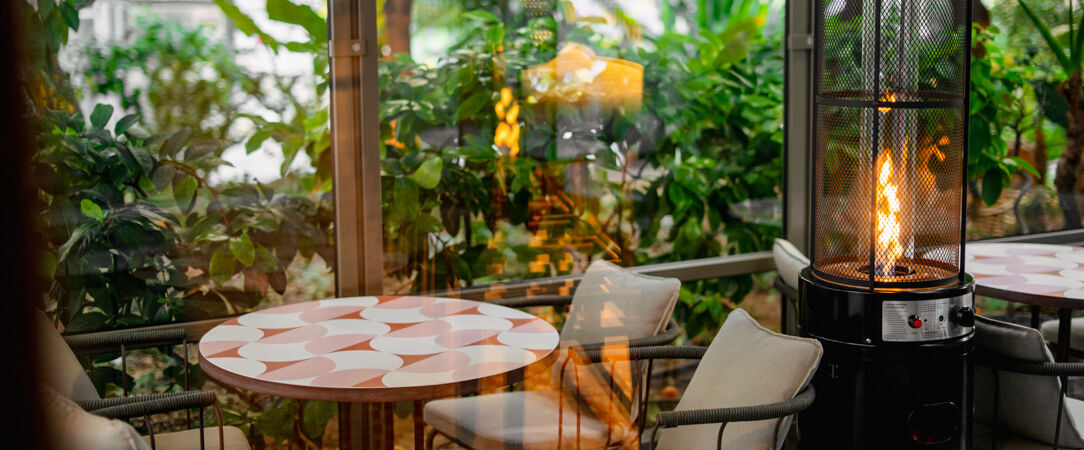 Emerald Hotel Athens - Un Boutique-hôtel intimiste et restauré à Athènes, entre héritage architectural et douceur contemporaine. - Athènes, Grèce