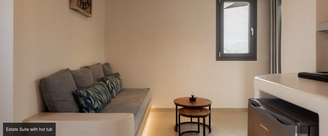 Galaria Serenity Suites - Havre de luxe et d’élégance au charme blanc des Cyclades sur l’île de Santorin. - Santorini, Greece