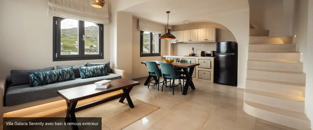 Galaria Serenity Suites - Havre de luxe et d’élégance au charme blanc des Cyclades sur l’île de Santorin. - Santorin, Grèce