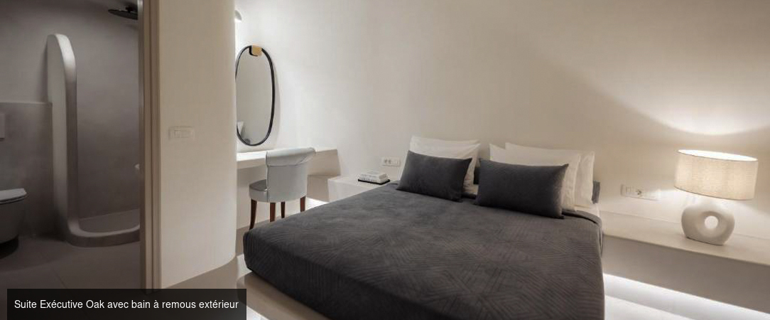 Galaria Serenity Suites - Havre de luxe et d’élégance au charme blanc des Cyclades sur l’île de Santorin. - Santorin, Grèce