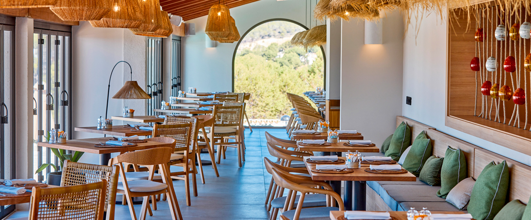 Purobeach Resort Santa Ponsa ★★★★★ - Une parenthèse méditerranéenne à Majorque, entre beach club, lumière et douceur insulaire. - Majorque, Espagne