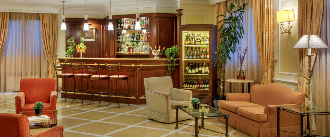 Hotel Donna Laura Palace by OMNIA Hotels ★★★★ - Toute la douceur de Rome dans une adresse élégante au cœur du quartier Prati, entre art de vivre et vues sur les toits de la Ville Éternelle. - Roma, Italy