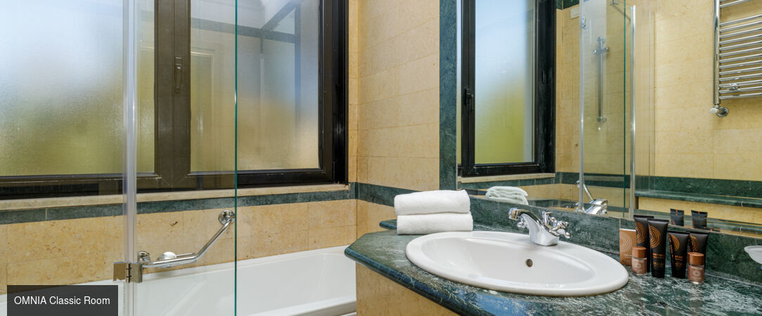 Hotel Donna Laura Palace by OMNIA Hotels ★★★★ - Toute la douceur de Rome dans une adresse élégante au cœur du quartier Prati, entre art de vivre et vues sur les toits de la Ville Éternelle. - Roma, Italy