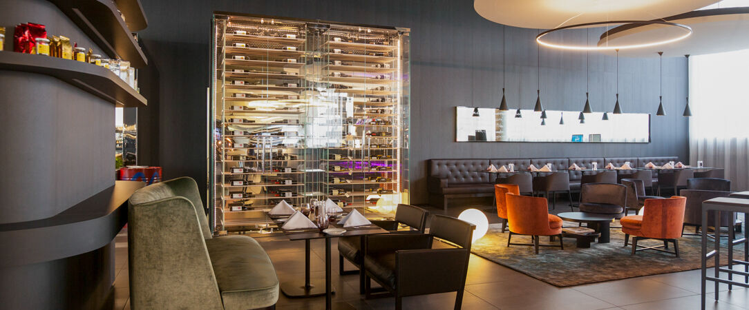 Novotel Basel City ★★★★ - L’élégance suisse au cœur d’une ville où se rencontrent trois cultures européennes. - Bâle, Suisse