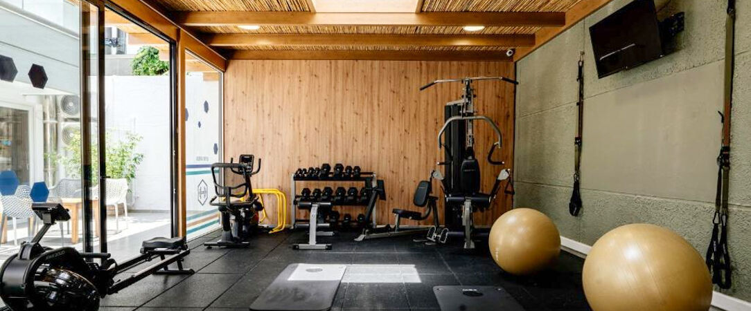 Enorme Infinity Beach ★★★★ - Adults Only - Plage, piscine & soirées sous les étoiles dans un hôtel adults only contemporain en bord de mer crétois. - Crete, Greece