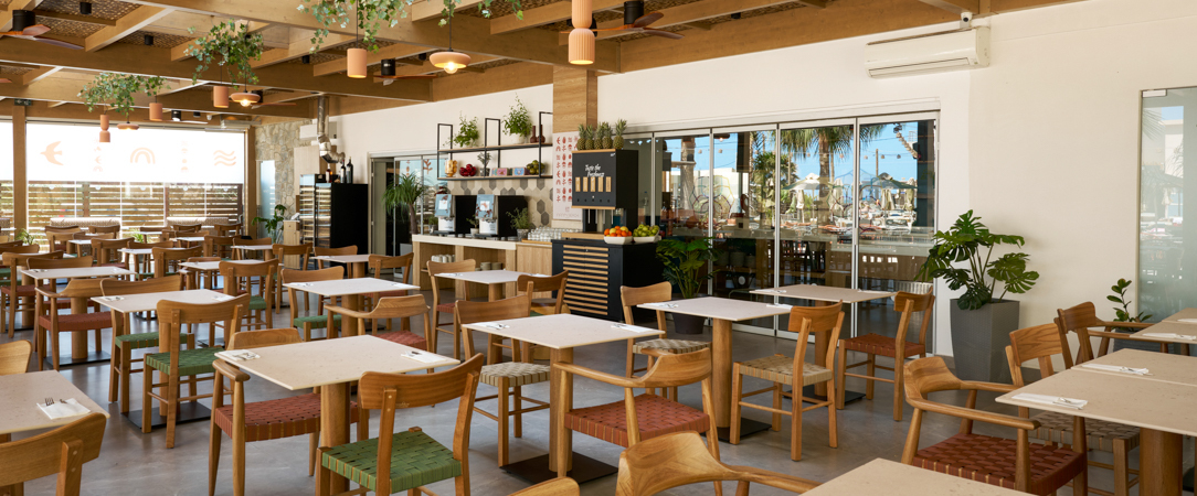 Enorme Infinity Beach ★★★★ - Adults Only - Plage, piscine & soirées sous les étoiles dans un hôtel adults only contemporain en bord de mer crétois. - Crete, Greece