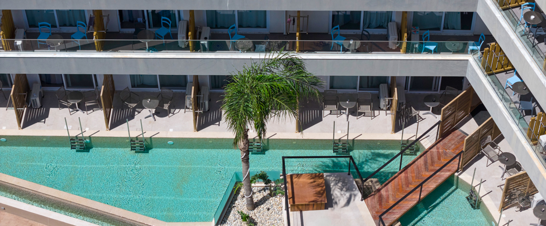 Enorme Infinity Beach ★★★★ - Adults Only - Plage, piscine & soirées sous les étoiles dans un hôtel adults only contemporain en bord de mer crétois. - Crete, Greece