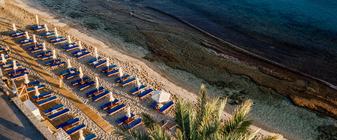 Enorme Infinity Beach ★★★★ - Adults Only - Plage, piscine & soirées sous les étoiles dans un hôtel Adults Only contemporain en bord de mer crétois. - Crète, Grèce