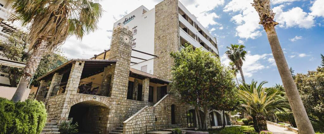 Radisson Resort Ruza Vjetrova ★★★★ - Un refuge panoramique suspendu au-dessus de l’Adriatique. - Dobra Voda, Montenegro