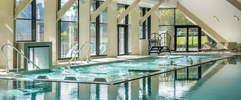 Thalazur Carnac - Hôtel & Spa ★★★★ Dernière minute - Une vivifiante et douce escapade bretonne entre océan et marais salants. - Carnac, France