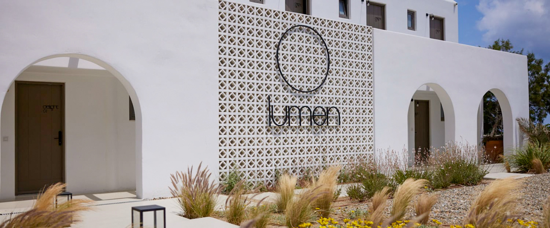 Nimbus Lumen - Adults Only 18+ - Une adresse confidentielle avec bain à remous privé, perchée au-dessus de Super Paradise à Mykonos. - Mykonos, Grèce