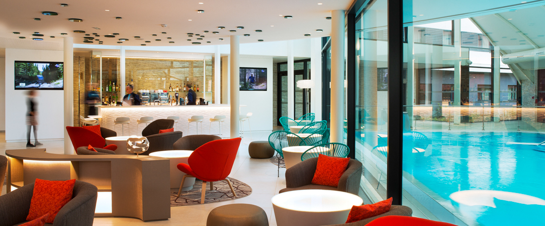 Oceania Paris Roissy CDG ★★★★ - Cinq minutes de CDG, piscine chauffée, Spa et restaurant gastronomique : l'hôtel d'aéroport qui n'en a pas l'air. - Le Mesnil-Amelot, France