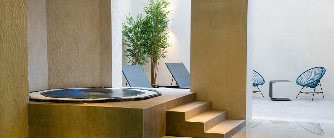 Hôtel & SPA Oceania L'Univers Tours ★★★★ - Un grand hôtel historique quatre étoiles en plein centre de Tours. - Tours, France