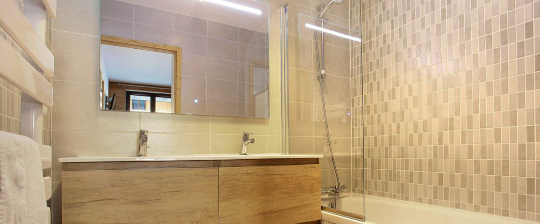 Résidence et Spa Odalys Mendi Alde ★★★★ - onfort & bien-être au pied des Aravis à La Clusaz pour un doux été montagnard. - La Clusaz, France