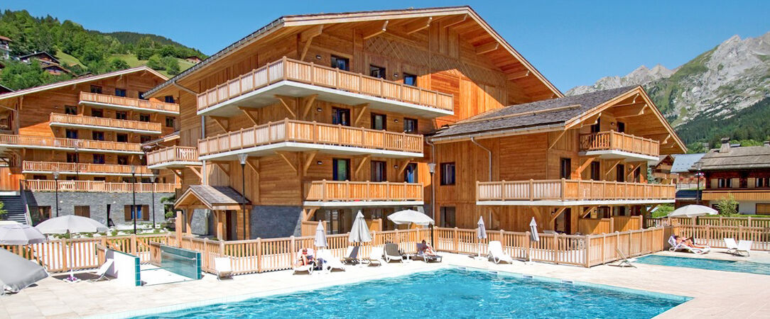 Résidence et Spa Odalys Mendi Alde ★★★★ - Confort & bien-être au pied des Aravis à La Clusaz pour un doux été montagnard. - La Clusaz, France