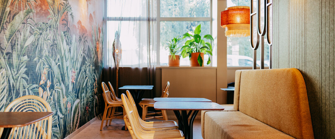 Hotel Oceania Lyon - Une parenthèse de confort avec une atmosphère végétale et design dans un authentique quartier de Lyon. - Lyon, France