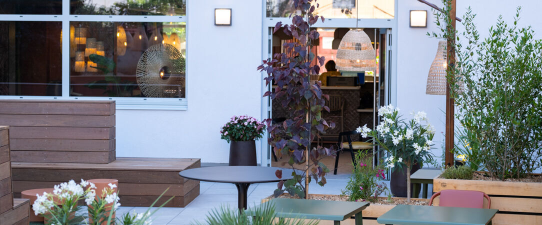 Hotel Oceania Lyon - Une parenthèse de confort avec une atmosphère végétale et design dans un authentique quartier de Lyon. - Lyon, France
