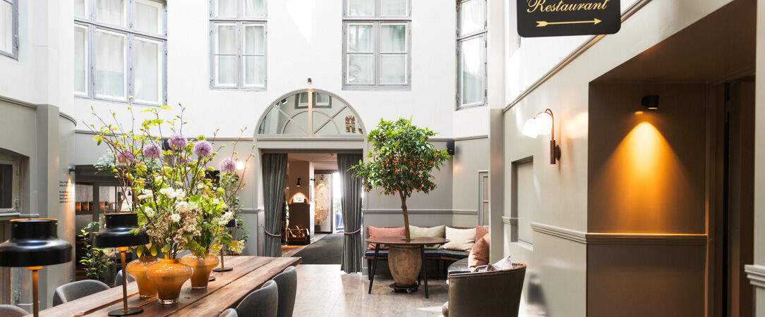 Hotel SKT. Annae ★★★★ - Tout le plaisir d’un refuge scandinave raffiné au cœur d’un quartier élégant à Copenhague. - Copenhagen, Denmark